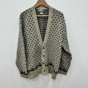 Tidewater Traders VINTAGE wool blue cream winter sweater cardigan Unisex V neck